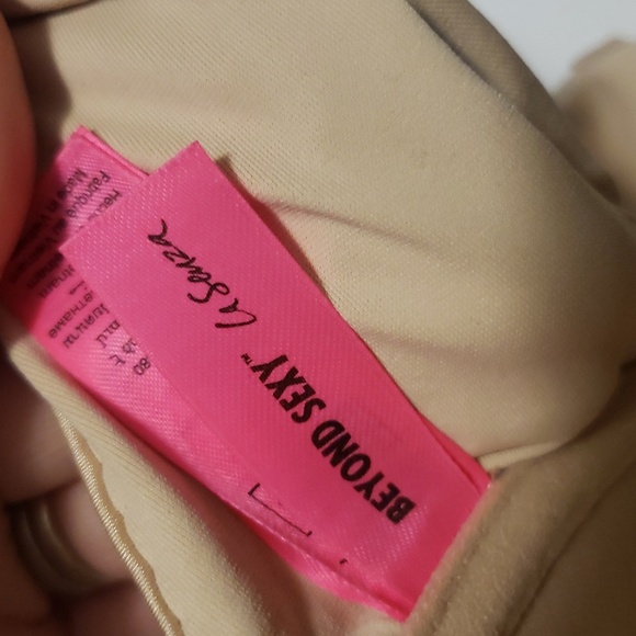 Elegant Beige Women's Bra - Picture 6 of 7